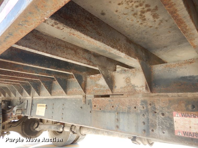 image for item DI1019 1993 GMC TopKick C6500  flatbed truck