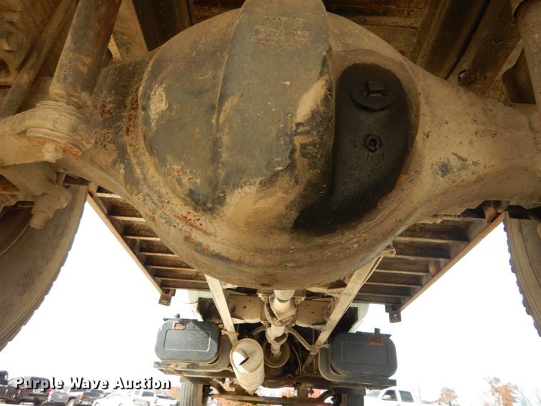 image for item DI1019 1993 GMC TopKick C6500  flatbed truck