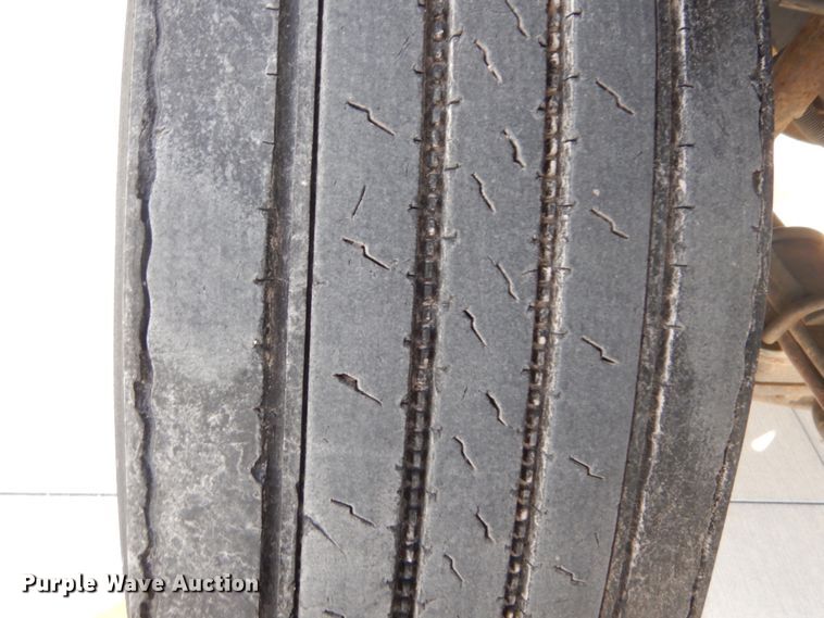 image for item DI1019 1993 GMC TopKick C6500  flatbed truck