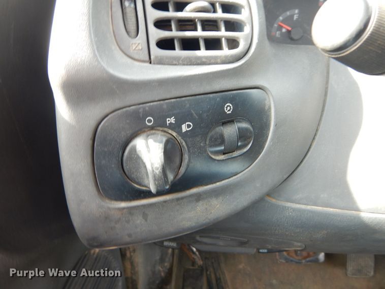 image for item DI1021 2001 Ford F150  pickup truck