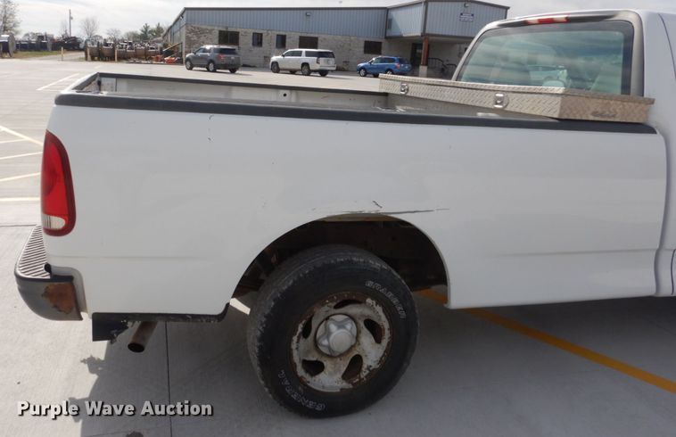 image for item DI1021 2001 Ford F150  pickup truck