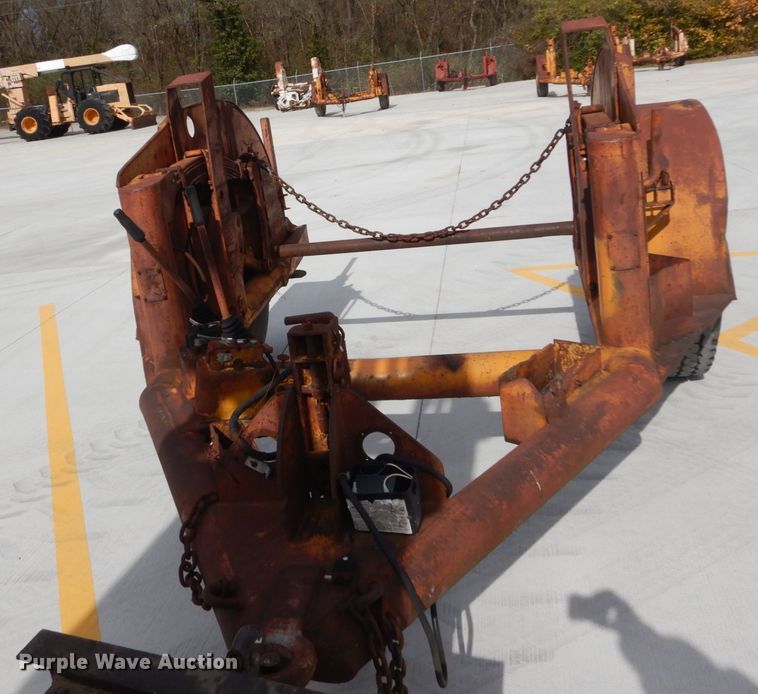 image for item DI1028 1962 Truck Equipment Co 14T reel trailer