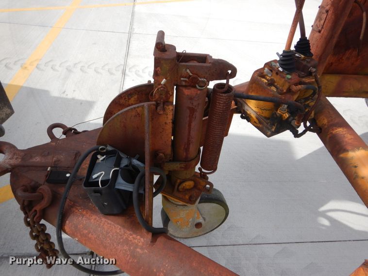 image for item DI1028 1962 Truck Equipment Co 14T reel trailer