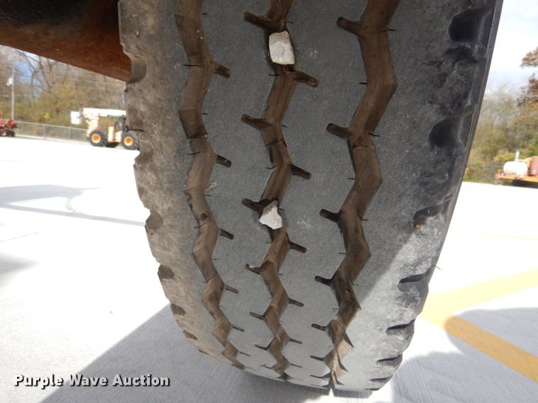 image for item DI1028 1962 Truck Equipment Co 14T reel trailer