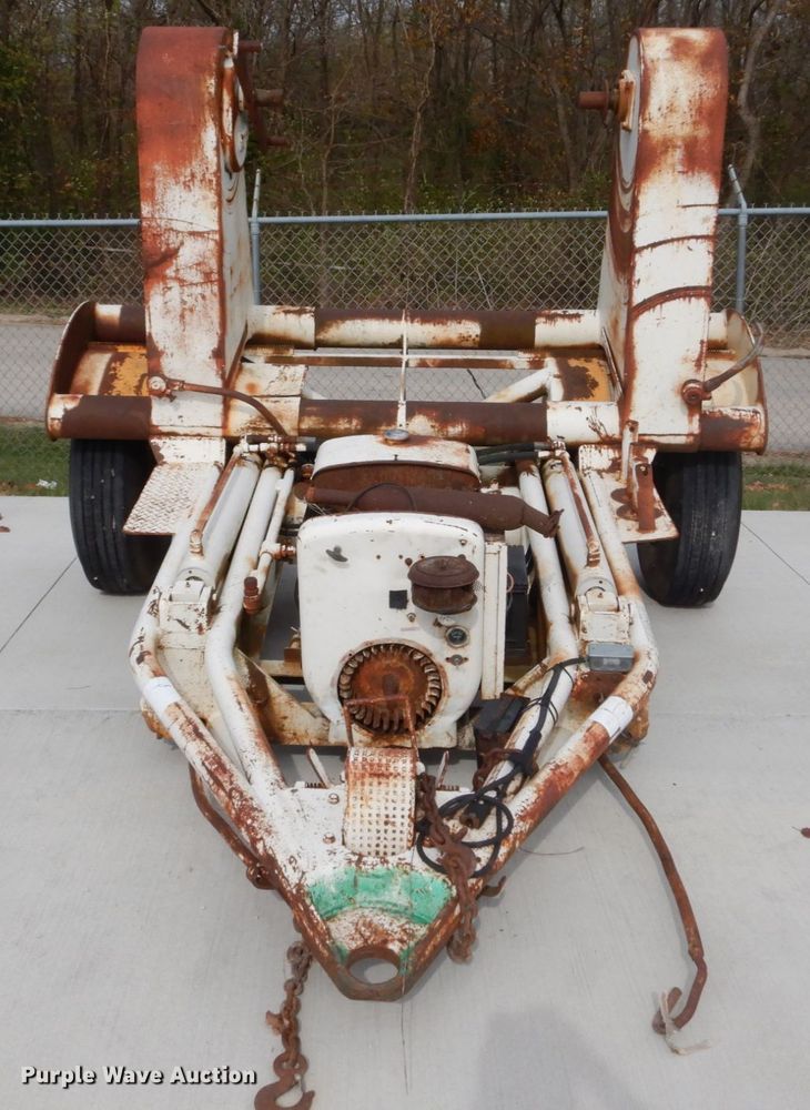 image for item DI1034 1992 Shop built reel trailer