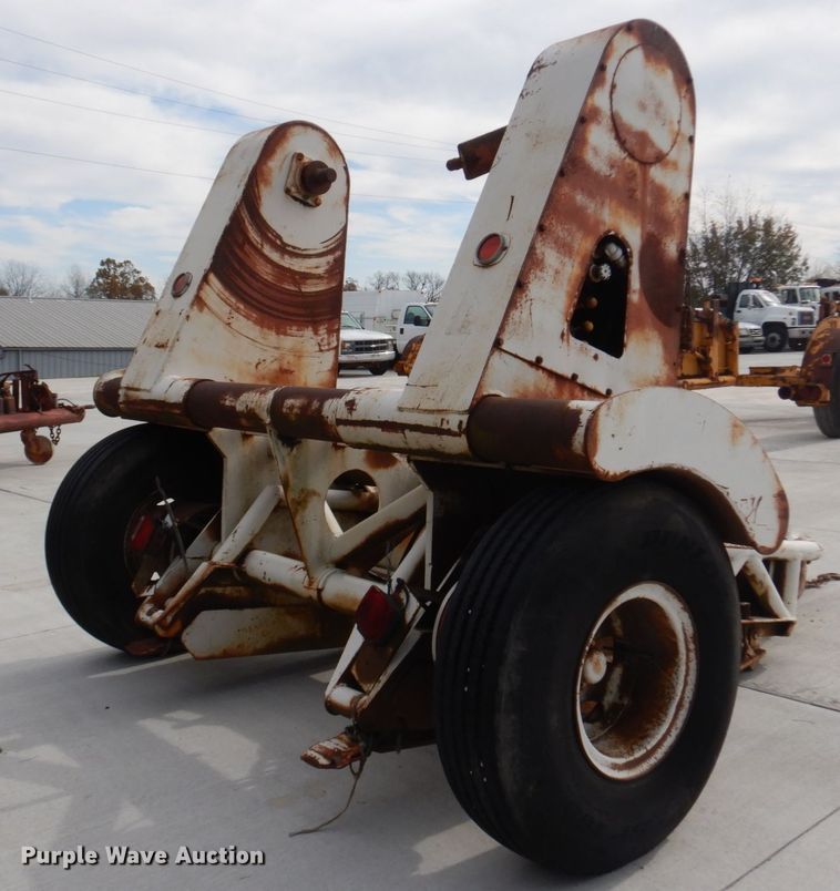 image for item DI1034 1992 Shop built reel trailer