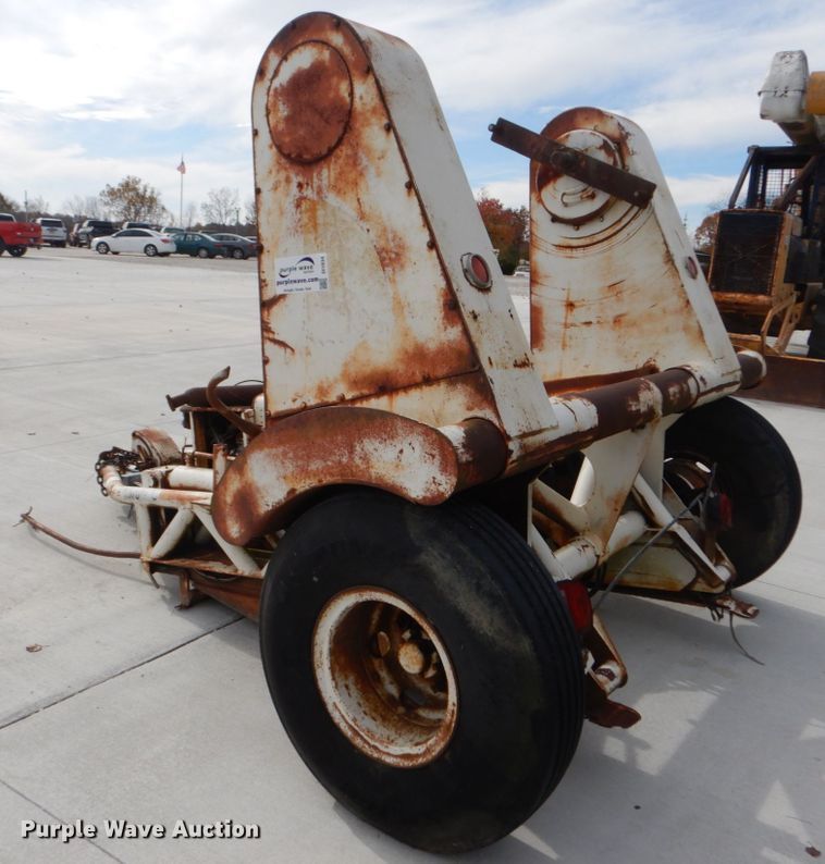 image for item DI1034 1992 Shop built reel trailer