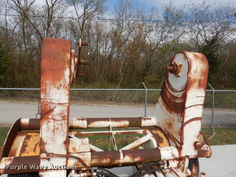 image for item DI1034 1992 Shop built reel trailer