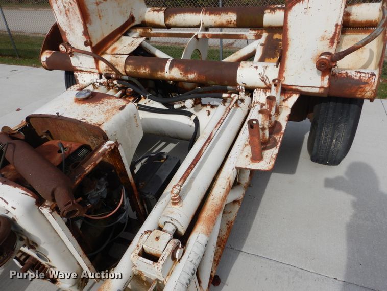 image for item DI1034 1992 Shop built reel trailer