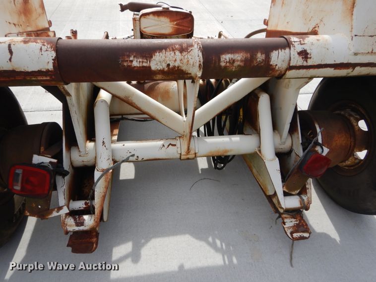 image for item DI1034 1992 Shop built reel trailer