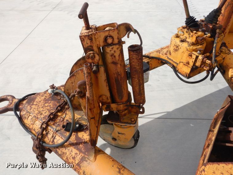 image for item DI1035 1966 Eaton Metal Products TCR14T reel trailer