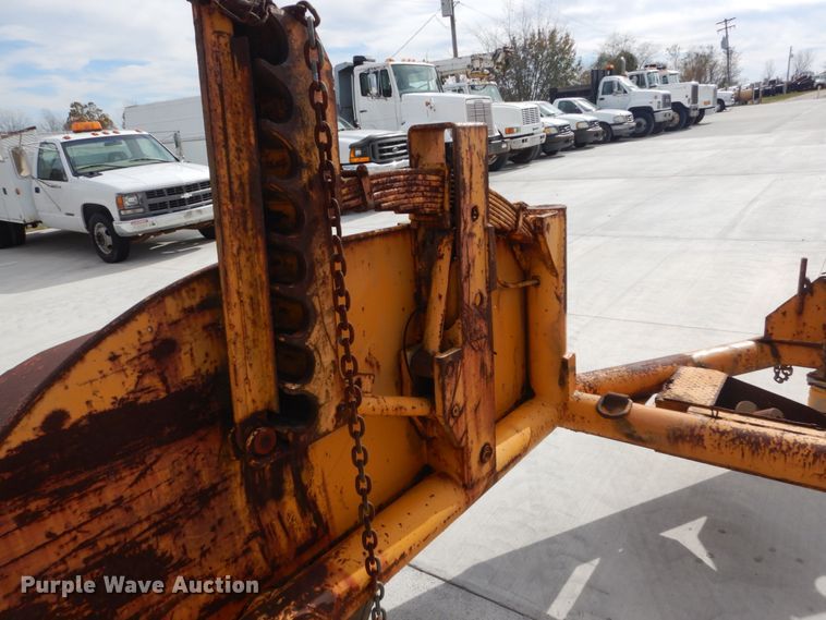 image for item DI1035 1966 Eaton Metal Products TCR14T reel trailer