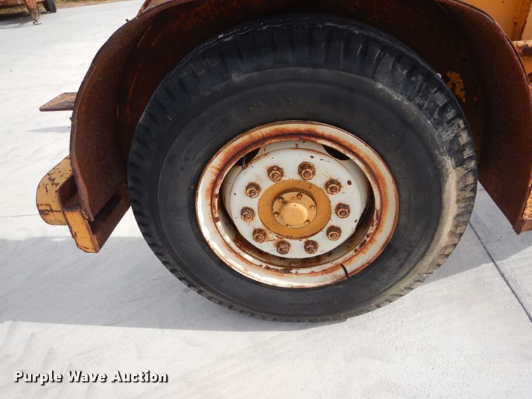 image for item DI1035 1966 Eaton Metal Products TCR14T reel trailer