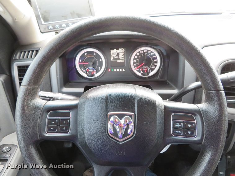 image for item DI3781 2016 Dodge Ram 5500HD  dump truck