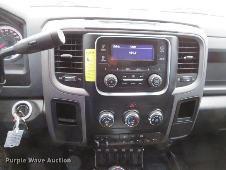 image for item DI3781 2016 Dodge Ram 5500HD  dump truck