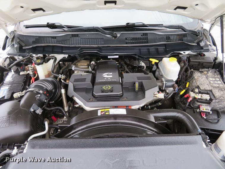 image for item DI3781 2016 Dodge Ram 5500HD  dump truck