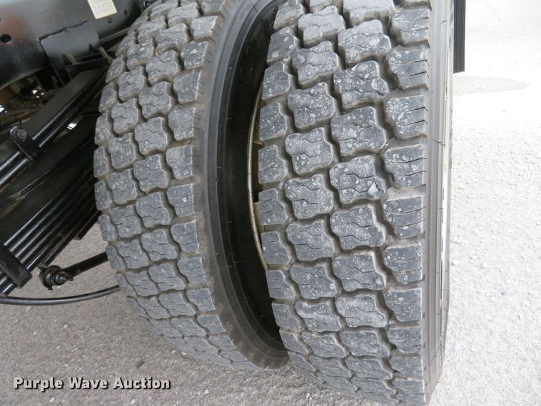 image for item DI3781 2016 Dodge Ram 5500HD  dump truck