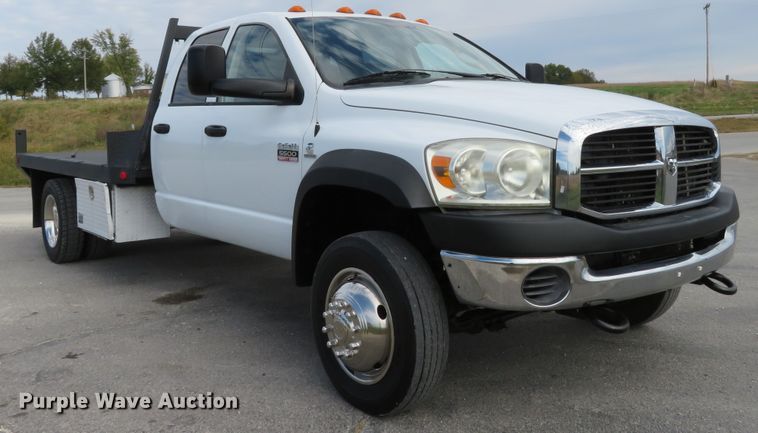 image for item DI3784 2008 Dodge Ram 5500HD  Crew Cab flatbed truck