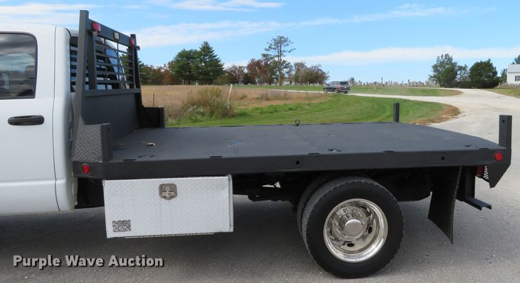 image for item DI3784 2008 Dodge Ram 5500HD  Crew Cab flatbed truck