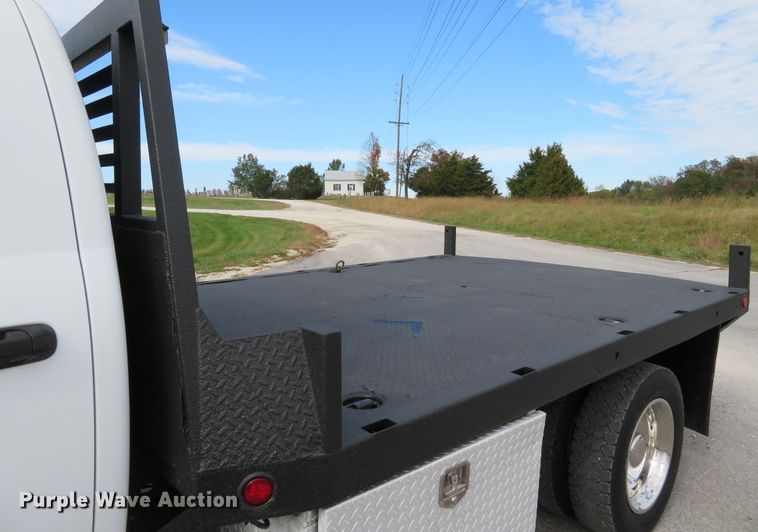 image for item DI3784 2008 Dodge Ram 5500HD  Crew Cab flatbed truck