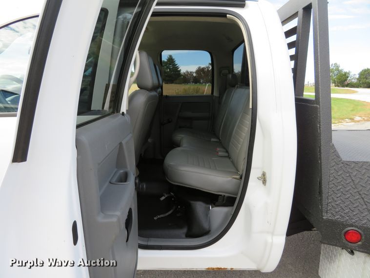 image for item DI3784 2008 Dodge Ram 5500HD  Crew Cab flatbed truck