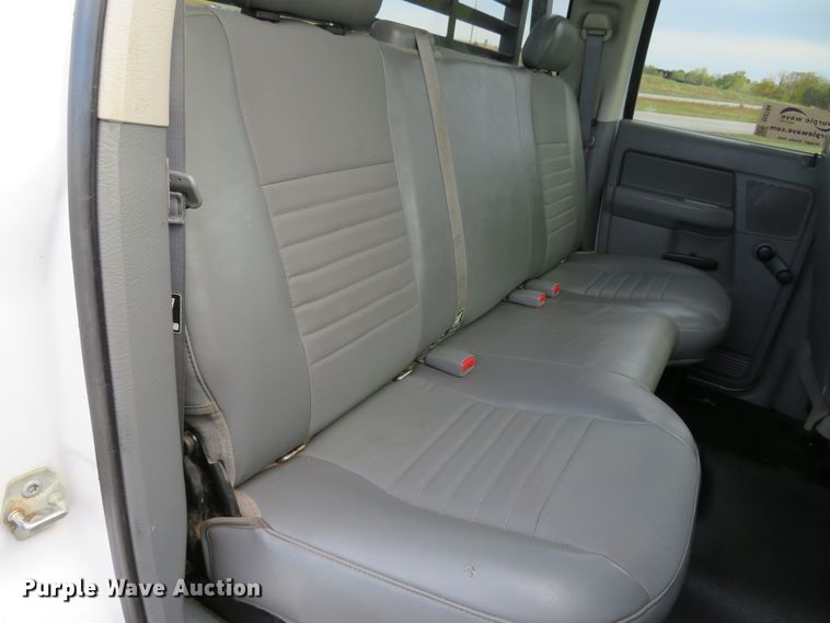 image for item DI3784 2008 Dodge Ram 5500HD  Crew Cab flatbed truck