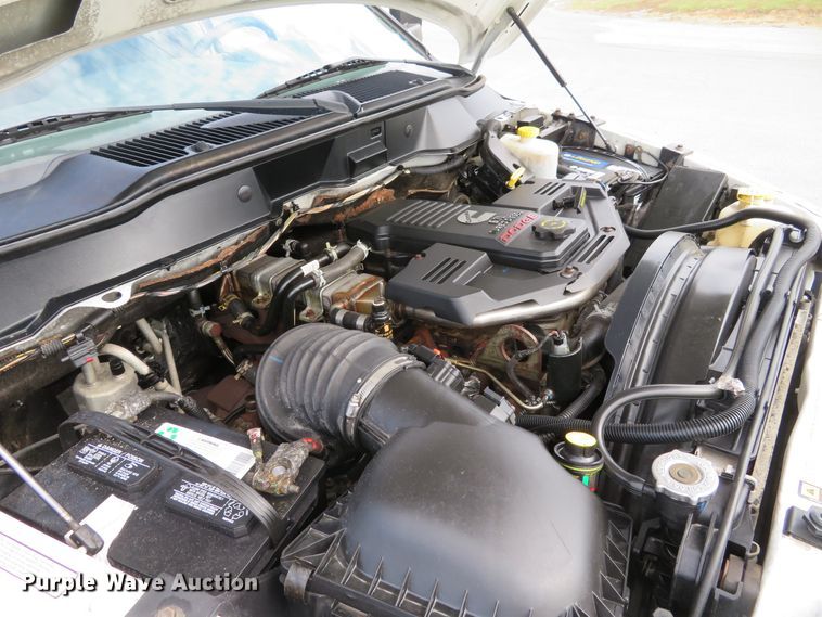 image for item DI3784 2008 Dodge Ram 5500HD  Crew Cab flatbed truck