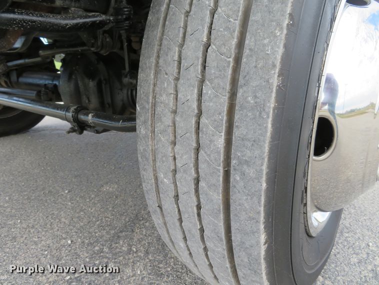 image for item DI3784 2008 Dodge Ram 5500HD  Crew Cab flatbed truck