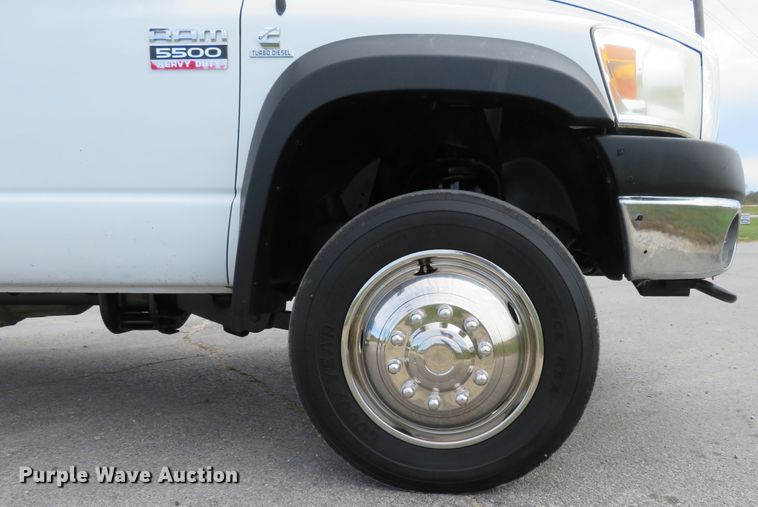 image for item DI3784 2008 Dodge Ram 5500HD  Crew Cab flatbed truck