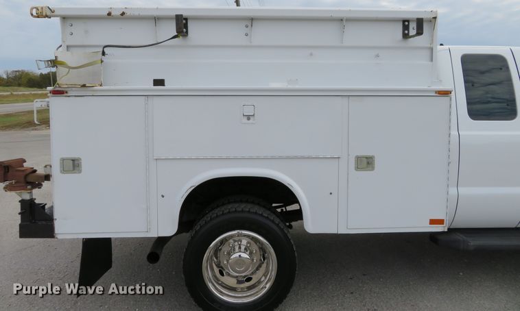 image for item DI3787 2007 Ford F450 Super Duty XL  SuperCab utility truck