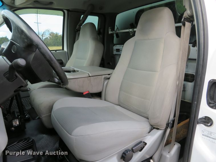 image for item DI3787 2007 Ford F450 Super Duty XL  SuperCab utility truck