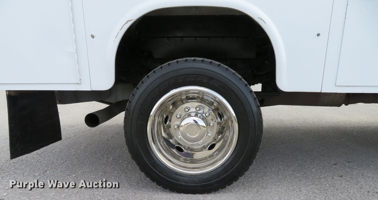 image for item DI3787 2007 Ford F450 Super Duty XL  SuperCab utility truck