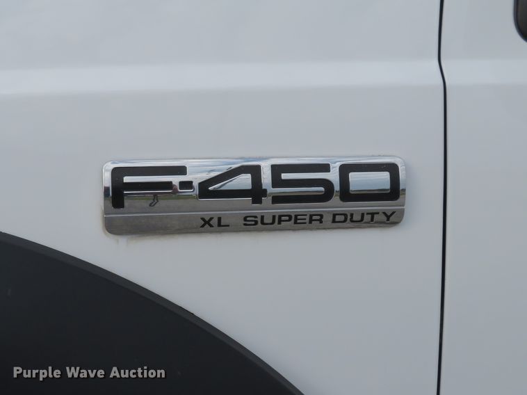 image for item DI3787 2007 Ford F450 Super Duty XL  SuperCab utility truck