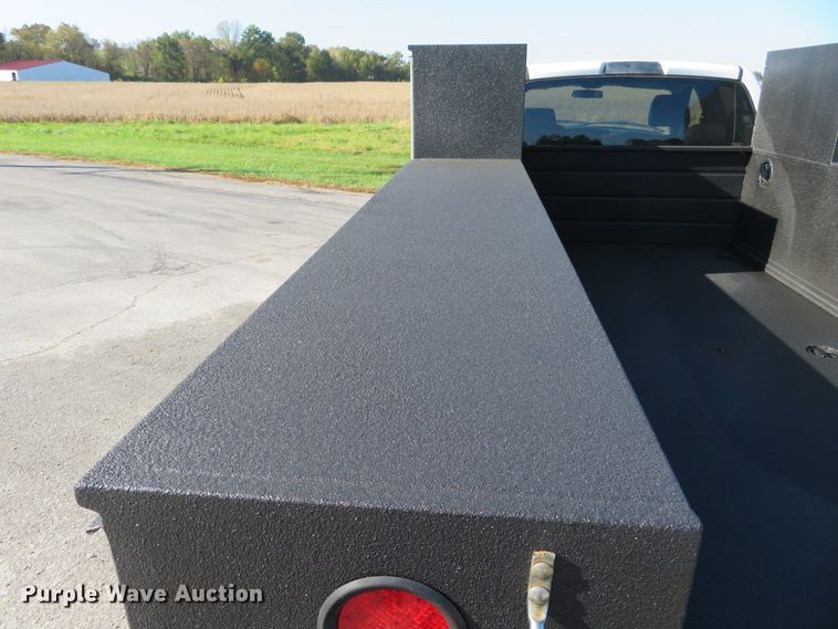 image for item DI3793 2008 Dodge Ram 5500HD  Crew Cab utility truck