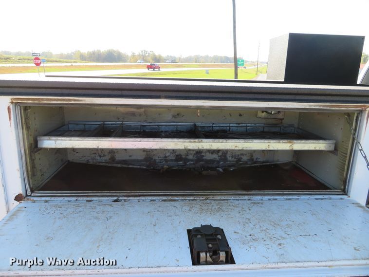 image for item DI3793 2008 Dodge Ram 5500HD  Crew Cab utility truck