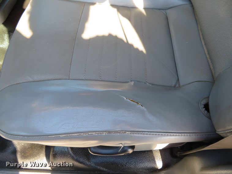 image for item DI3793 2008 Dodge Ram 5500HD  Crew Cab utility truck