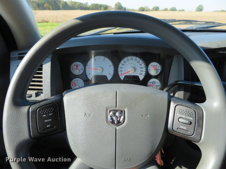 image for item DI3793 2008 Dodge Ram 5500HD  Crew Cab utility truck