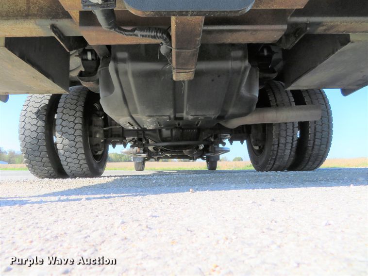 image for item DI3793 2008 Dodge Ram 5500HD  Crew Cab utility truck