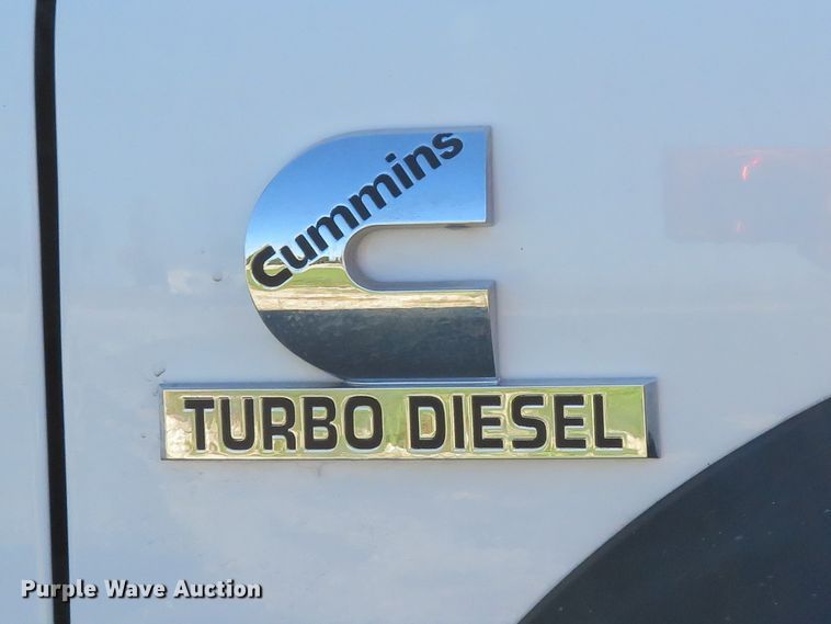 image for item DI3793 2008 Dodge Ram 5500HD  Crew Cab utility truck