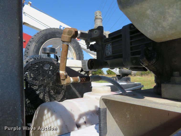 image for item DI3797 2014 Ford F450 Super Duty XL  utility truck with crane