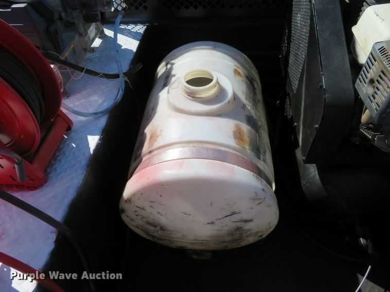 image for item DI3797 2014 Ford F450 Super Duty XL  utility truck with crane