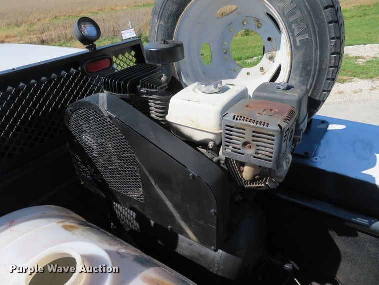 image for item DI3797 2014 Ford F450 Super Duty XL  utility truck with crane