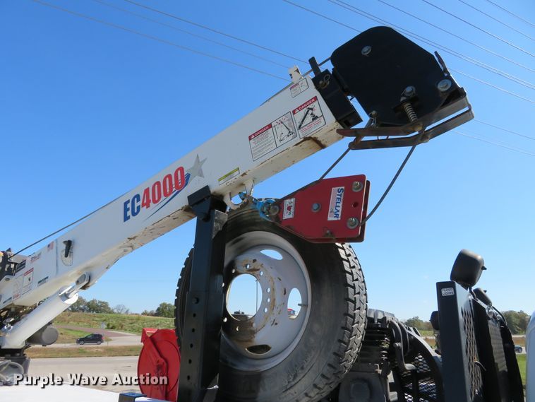 image for item DI3797 2014 Ford F450 Super Duty XL  utility truck with crane