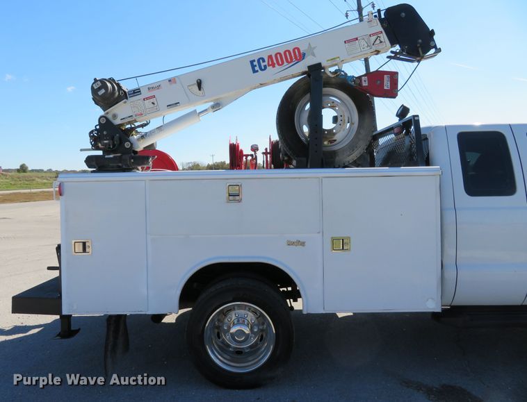 image for item DI3797 2014 Ford F450 Super Duty XL  utility truck with crane