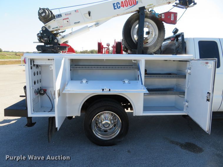 image for item DI3797 2014 Ford F450 Super Duty XL  utility truck with crane