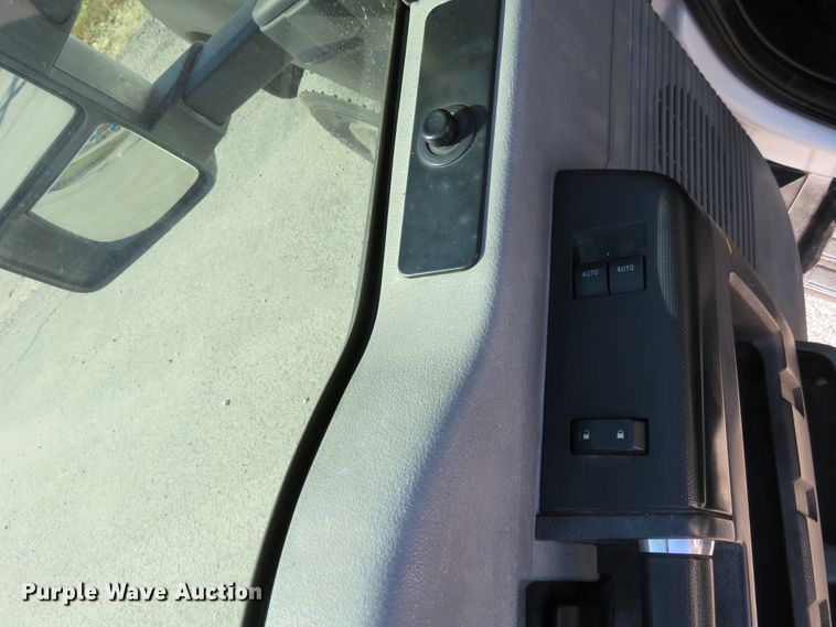 image for item DI3797 2014 Ford F450 Super Duty XL  utility truck with crane