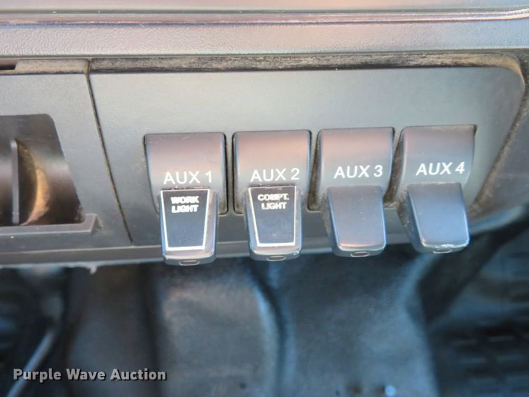 image for item DI3797 2014 Ford F450 Super Duty XL  utility truck with crane