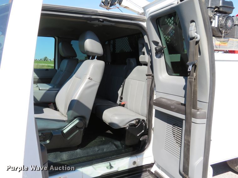 image for item DI3797 2014 Ford F450 Super Duty XL  utility truck with crane