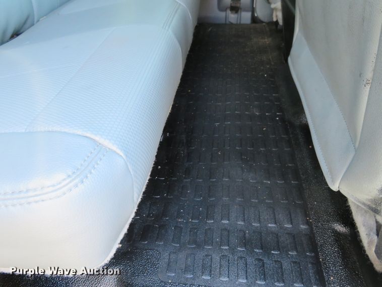 image for item DI3797 2014 Ford F450 Super Duty XL  utility truck with crane