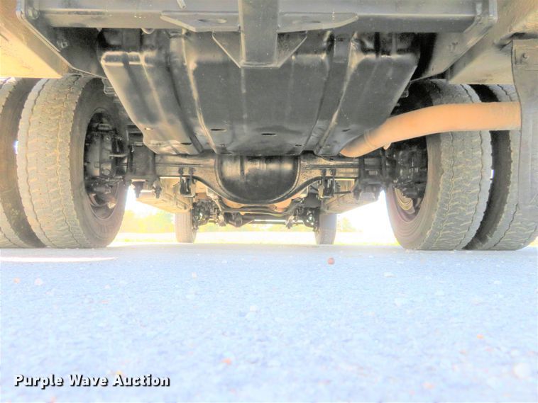 image for item DI3797 2014 Ford F450 Super Duty XL  utility truck with crane